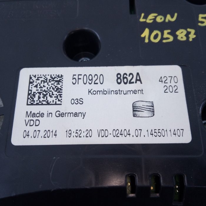 584021