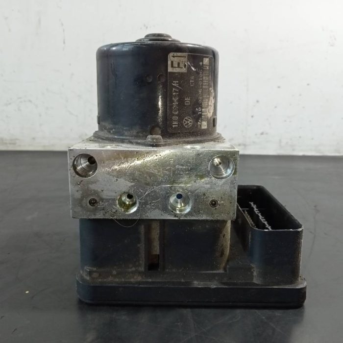 584775