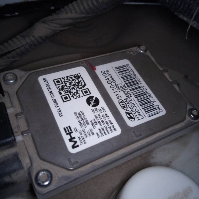 587051