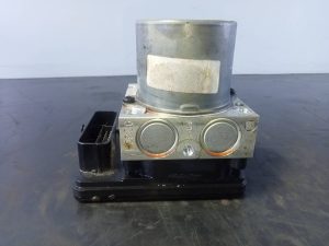 ABS 58920D7100 / P3-B8-29-3 / KJCN8G00383U HYUNDAI TUCSON