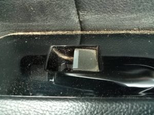 MANDO ELEVALUNAS DELANTERO DERECHO LAND ROVER EVOQUE
