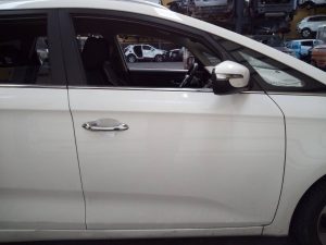 PUERTA DELANTERA DERECHA KIA CARENS ( )