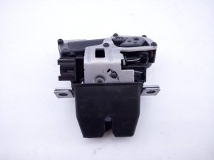 CERRADURA MALETERO / PORTON 01041378004 / E2-B3-39-1 / DS7AN442A66 FORD KUGA