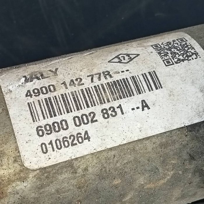 593718