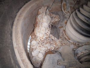 PINZA FRENO DELANTERA IZQUIERDA TOYOTA LAND CRUISER (J12)
