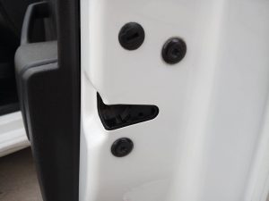 CERRADURA PUERTA DELANTERA DERECHA SKODA RAPID