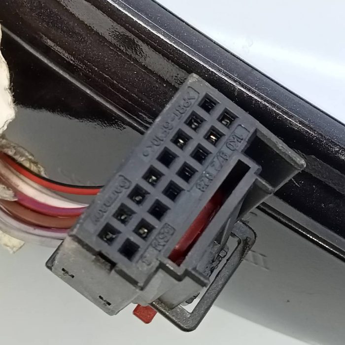 600030