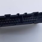 600563