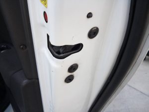 CERRADURA PUERTA TRASERA DERECHA PEUGEOT 5008