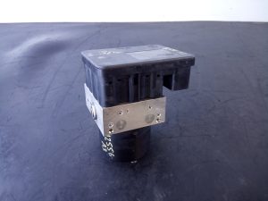 ABS 1K0614517AF / P3-B8-17-2 / 0K0907379AC AUDI A3 (8P)