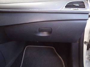 GUANTERA RENAULT MEGANE III BERLINA 5 P