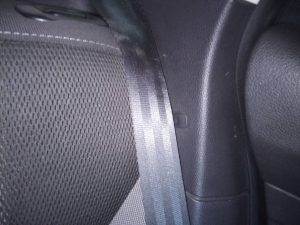 CINTURON SEGURIDAD TRASERO IZQUIERDO FORD FOCUS LIM. (CB8)