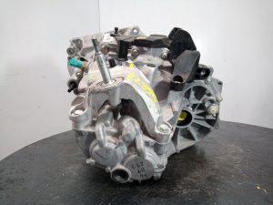 CAJA CAMBIOS JT4004 / M1-B3-167 DACIA SANDERO III