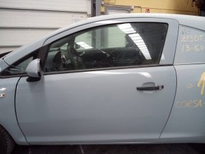 PUERTA DELANTERA IZQUIERDA OPEL CORSA D