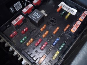 CAJA RELES / FUSIBLES 3C0937125 VOLKSWAGEN PASSAT BERLINA (3C2)
