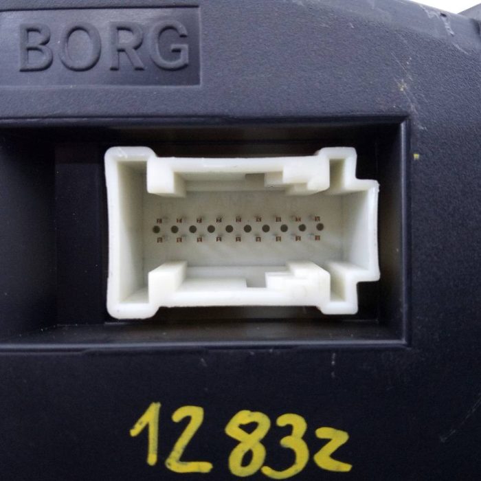 621211