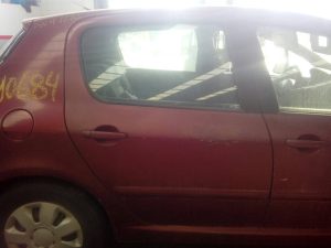 PUERTA TRASERA DERECHA PEUGEOT 307 (S1)