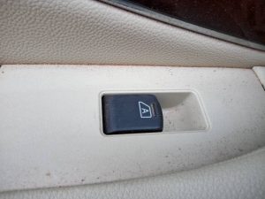 MANDO ELEVALUNAS TRASERO DERECHO INFINITI FX