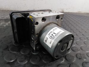 ABS 58920D7101 / P3-A8-24-2 / A1000713AAA HYUNDAI TUCSON