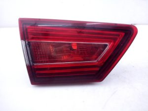 PILOTO TRASERO IZQUIERDO PORTON E1-A1-35-2 RENAULT CLIO IV