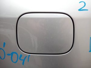 TAPA EXTERIOR COMBUSTIBLE MERCEDES-BENZ CLASE C (W203) SPORTCOUPE