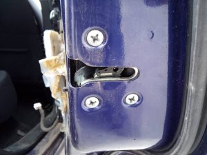 CERRADURA PUERTA TRASERA DERECHA NISSAN QASHQAI (J11)