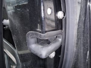 CERRADURA PUERTA DELANTERA DERECHA AUDI A6 BERLINA (4F2)