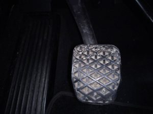 PEDAL EMBRAGUE BMW X1 (E84)