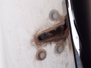 CERRADURA PUERTA TRASERA IZQUIERDA NISSAN NV 200 (M20)