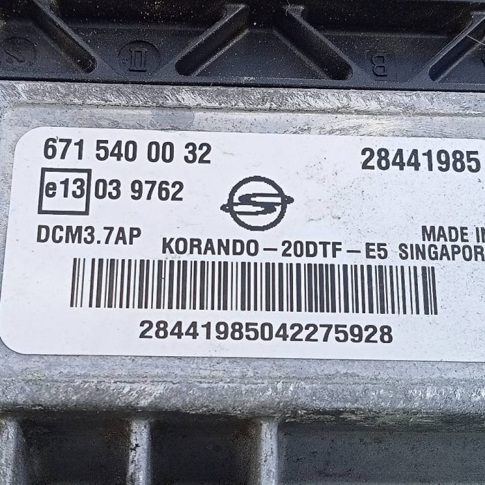 645811