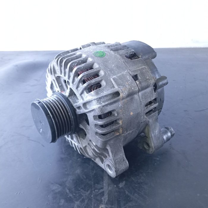 695049