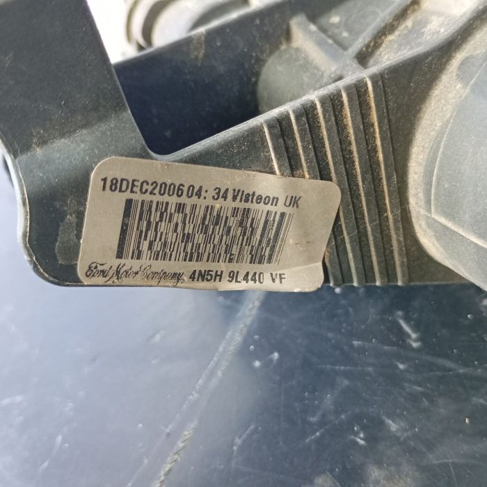 700366