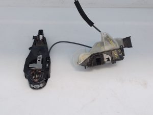 CERRADURA PUERTA DELANTERA IZQUIERDA E1-A4-12-1 PEUGEOT 2008 (P1)